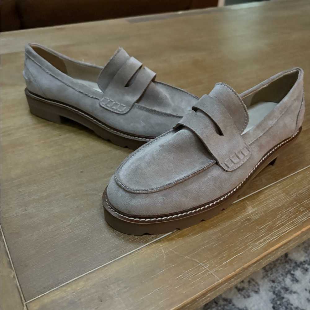 Anne Klein Women's Loafers - Taupe
